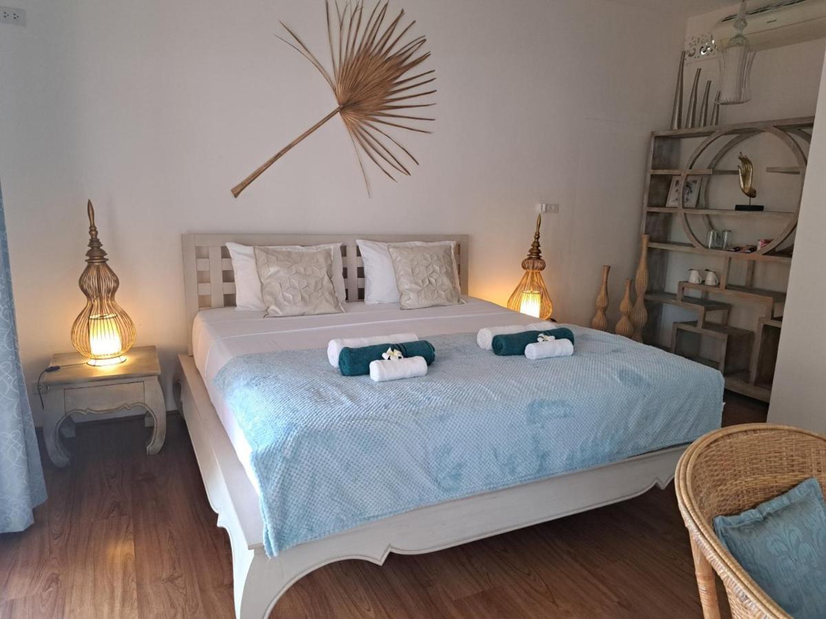 Laura Guest House-Adult Only- Hua Thanon  Ngoại thất bức ảnh
