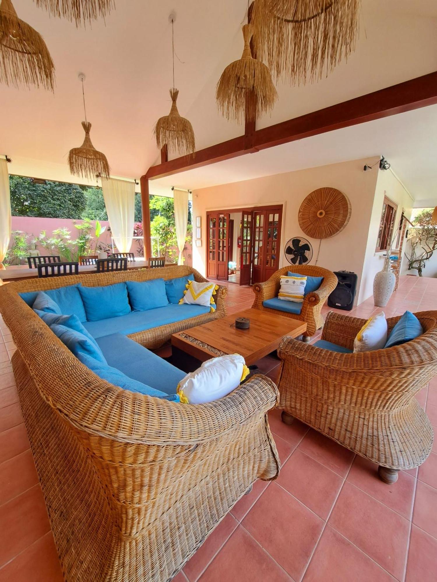 Laura Guest House-Adult Only- Hua Thanon  Ngoại thất bức ảnh
