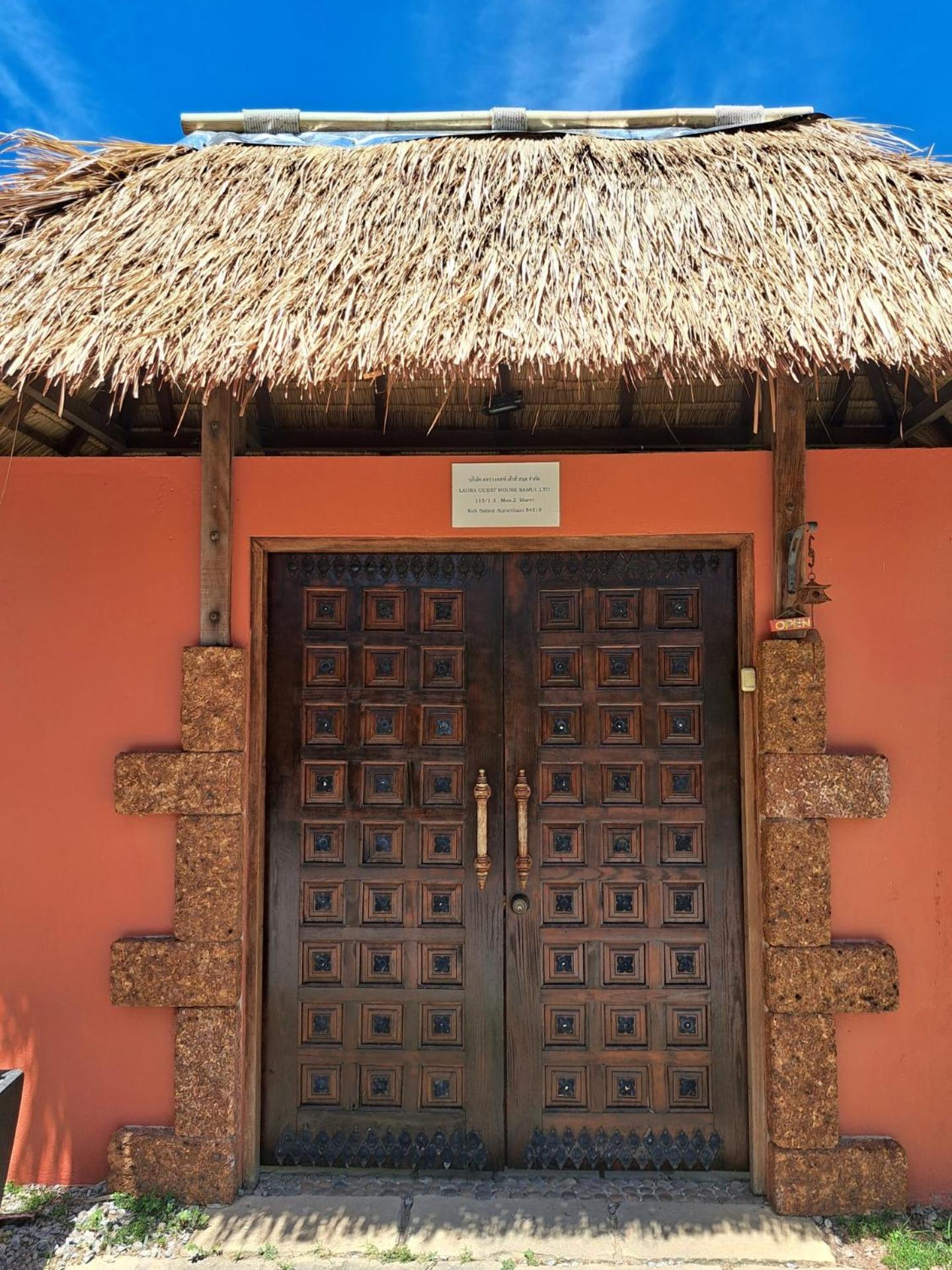 Laura Guest House-Adult Only- Hua Thanon  Ngoại thất bức ảnh