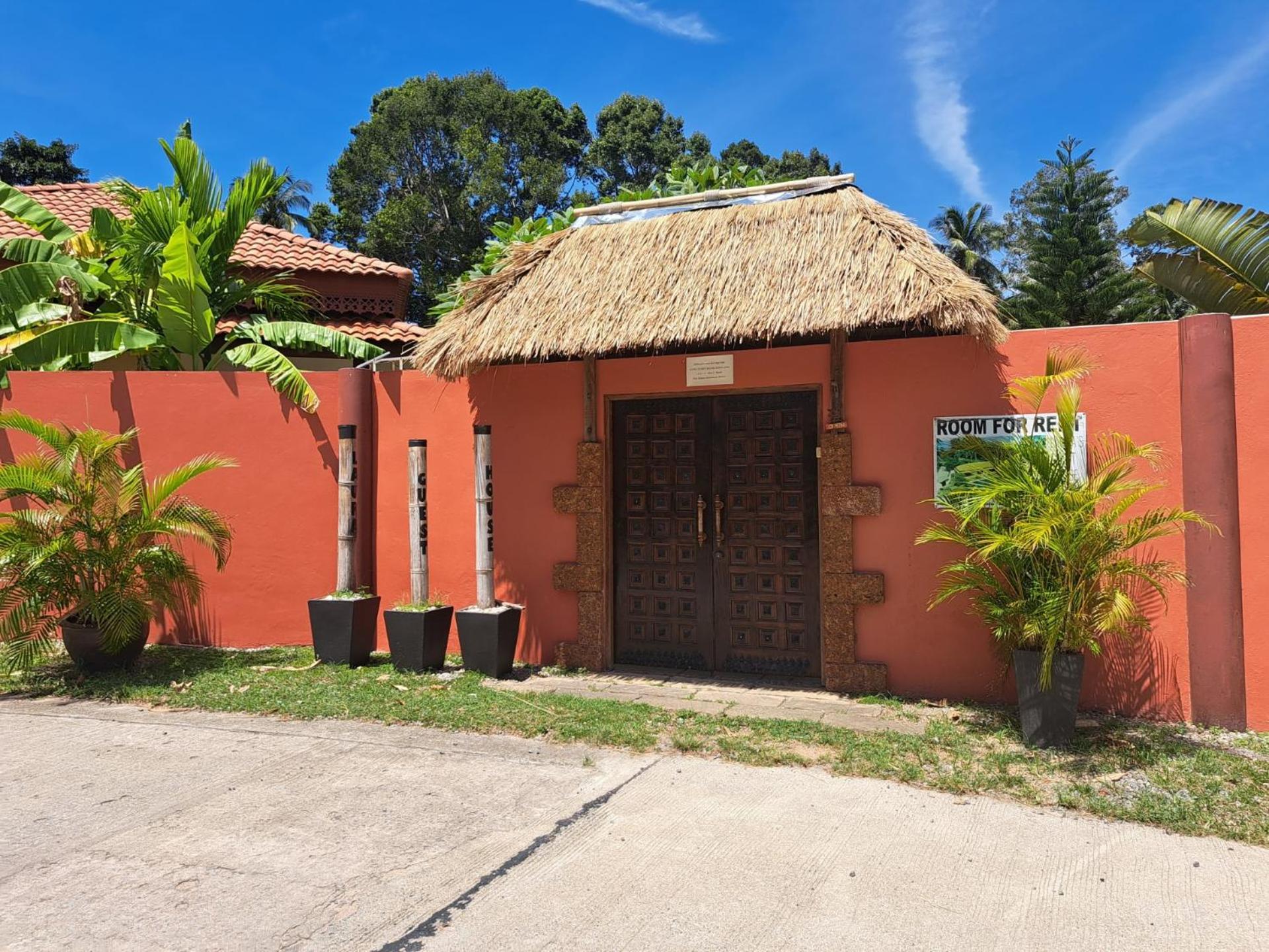Laura Guest House-Adult Only- Hua Thanon  Ngoại thất bức ảnh