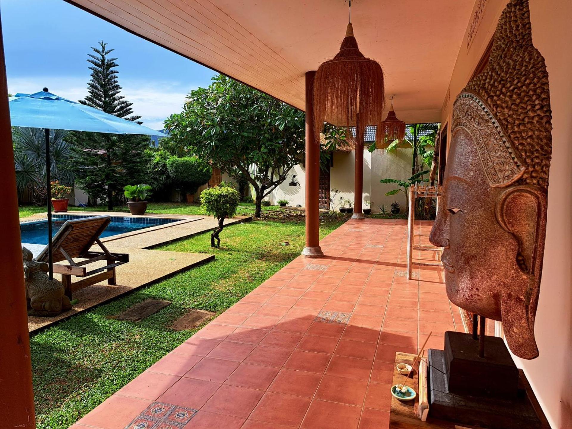 Laura Guest House-Adult Only- Hua Thanon  Ngoại thất bức ảnh