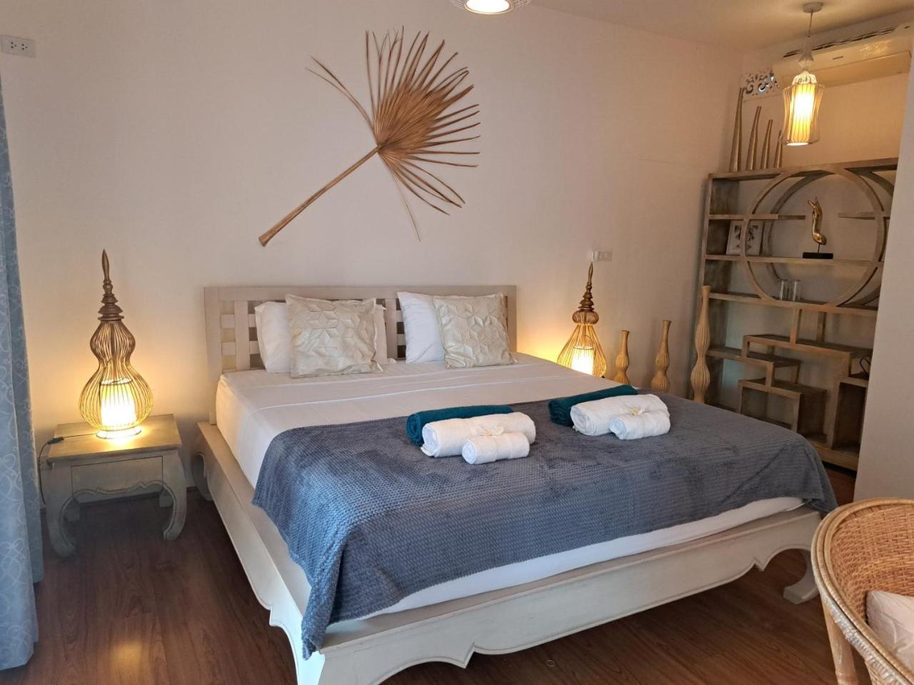 Laura Guest House-Adult Only- Hua Thanon  Ngoại thất bức ảnh