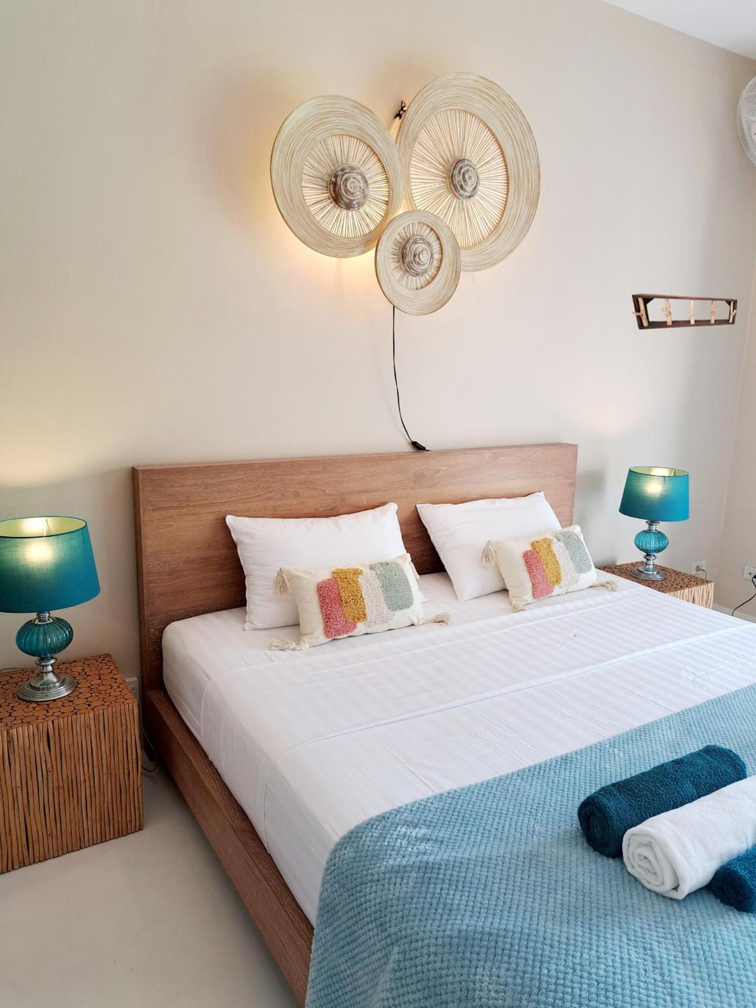 Laura Guest House-Adult Only- Hua Thanon  Phòng bức ảnh